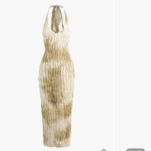 Micas Sheer textured ruffle maxi